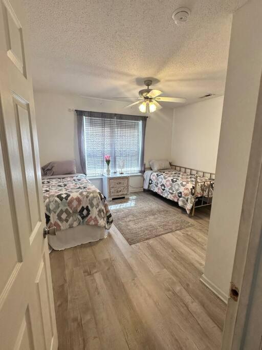 Villa Adorable 3Br/2Ba W/ Garage 2Min Walk Ecu Health Greenville Exterior foto