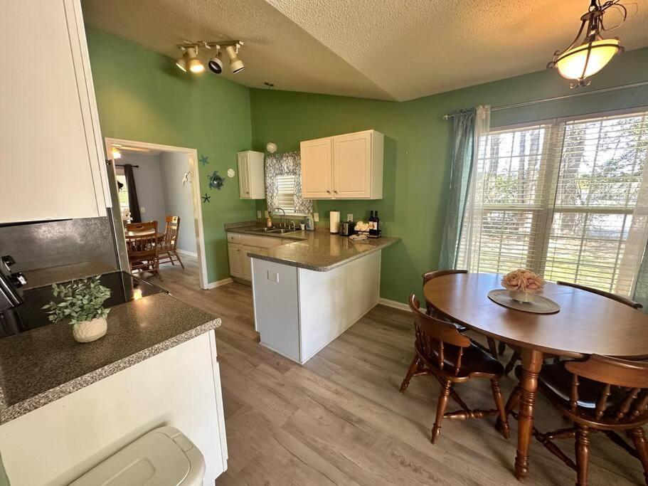 Villa Adorable 3Br/2Ba W/ Garage 2Min Walk Ecu Health Greenville Exterior foto