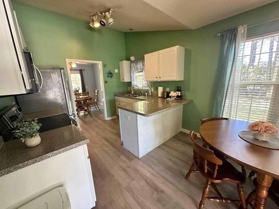Villa Adorable 3Br/2Ba W/ Garage 2Min Walk Ecu Health Greenville Exterior foto